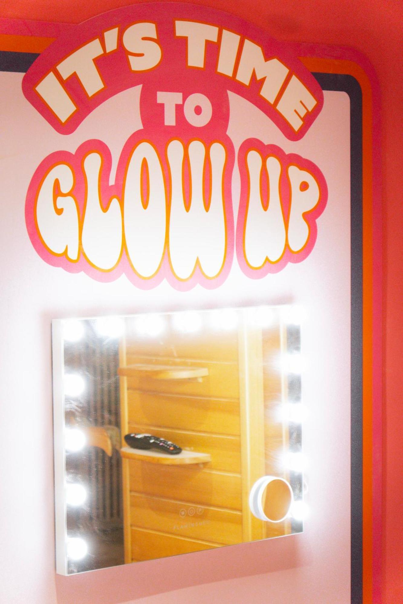 Capsule Girl Power Spa - Balneo - Sauna - Karaoke - Billard - 2 Chambres Charleroi Exterior foto